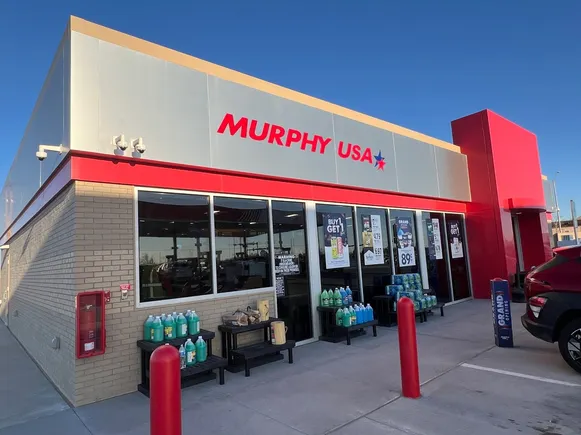 Murphy USA 将在部分大型门店试点 White Castle 自动化餐饮平台